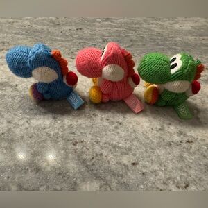Yoshi Wooly World Amiibos Set Pink Green Blue Yoshi